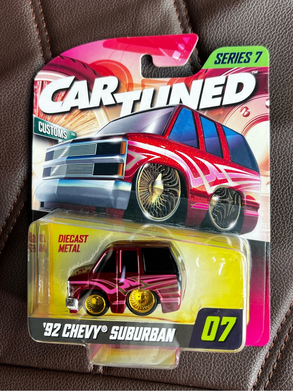 NEW 2025 CAR TUNED Series 7 '92 CHEVY SUBURBAN #07 Purple MGA CarTuned Diecast